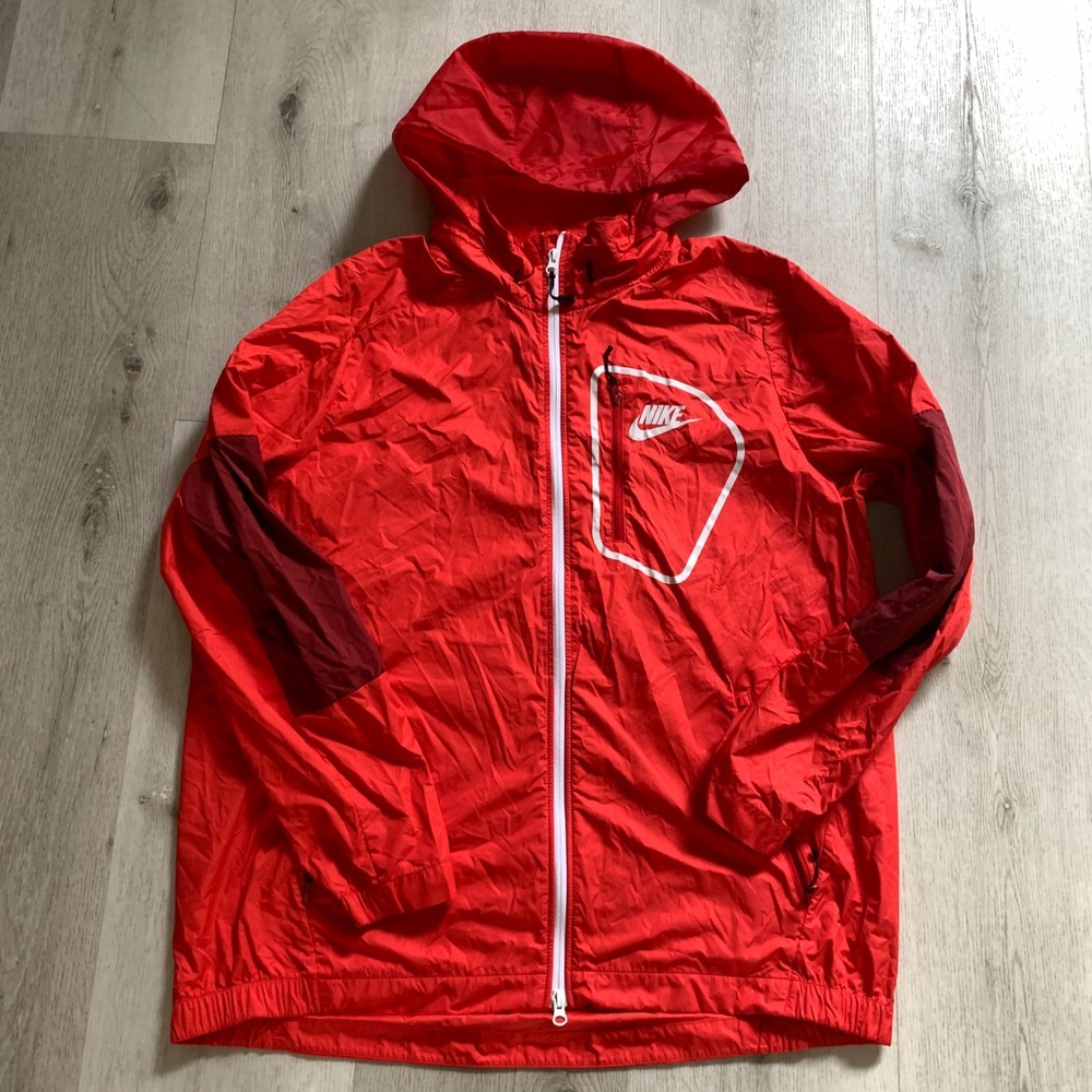 Nike Mens‎ XL Red Hooded Windbreaker Full Zip Jacket Sportswear Running